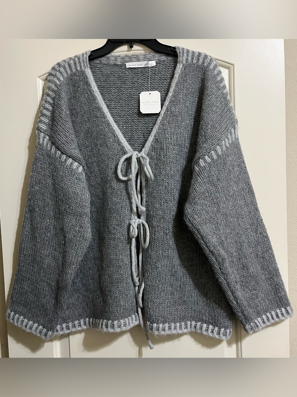NWT Altar'd State Gray Knit Cardigan with Gray Tie Front Trim Medium Large - Picture 2 of 8